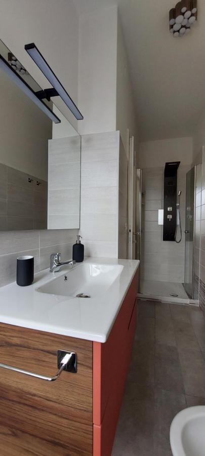 Andaleppo Apartment เมสเตร ภายนอก รูปภาพ